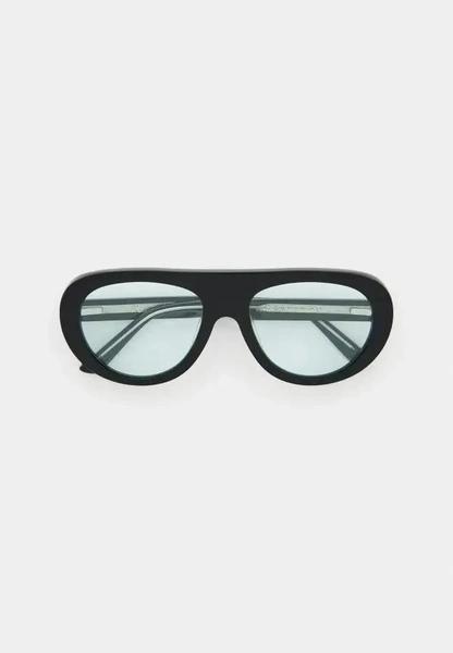 Очки XXL&nbsp;&mdash; самый простой способ сделать образ эффектнее и моднее