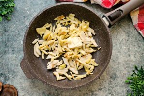 Блины с яблоками Блины с яблоками
