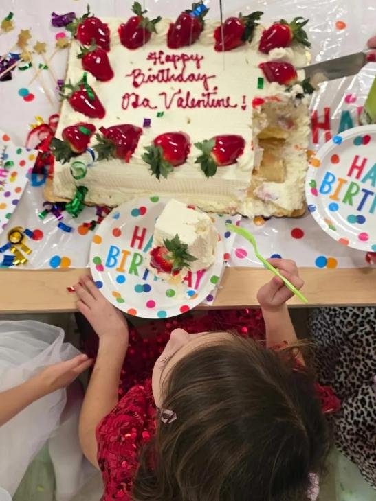 Данила Козловский отметил 6-летие дочери в Америке: фото