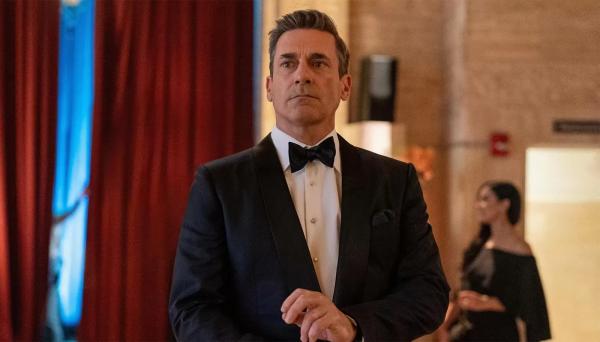 Сериал "Твои друзья и соседи" продлен на третий сезон Сериал "Твои друзья и соседи" продлен на третий сезон