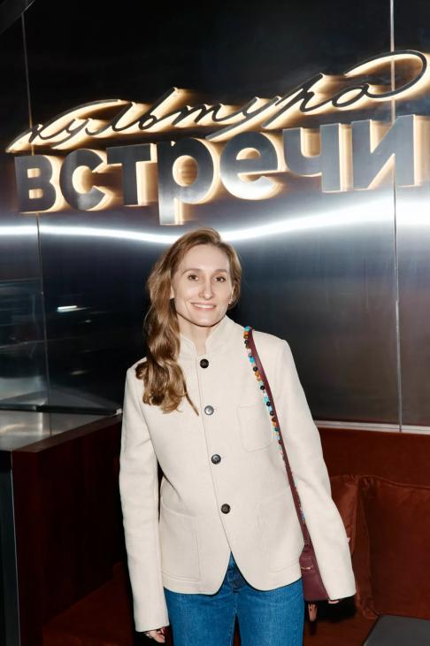 Анастасия Винокур, Марика Кравцова, Марк Тишман и другие селебрити на открытии ресторана в Москве Анастасия Винокур, Марика Кравцова, Марк Тишман и другие селебрити на открытии ресторана в Москве