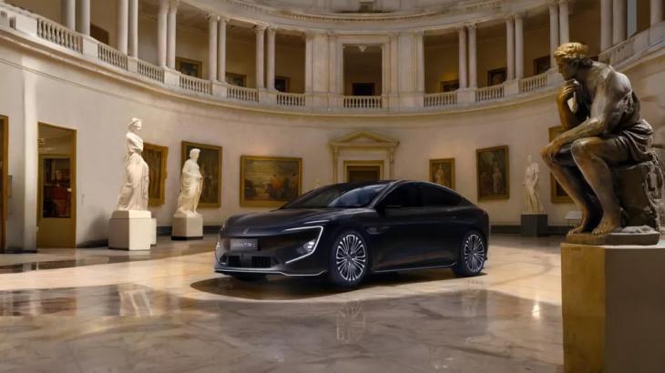 Искусство Exeed, кроссоверы Changan, Evolute и Tenet, люксовый Avatr – главные события в мире авто Искусство Exeed, кроссоверы Changan, Evolute и Tenet, люксовый Avatr – главные события в мире авто