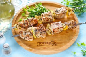 Шашлык из свинины с лимоном Шашлык из свинины с лимоном