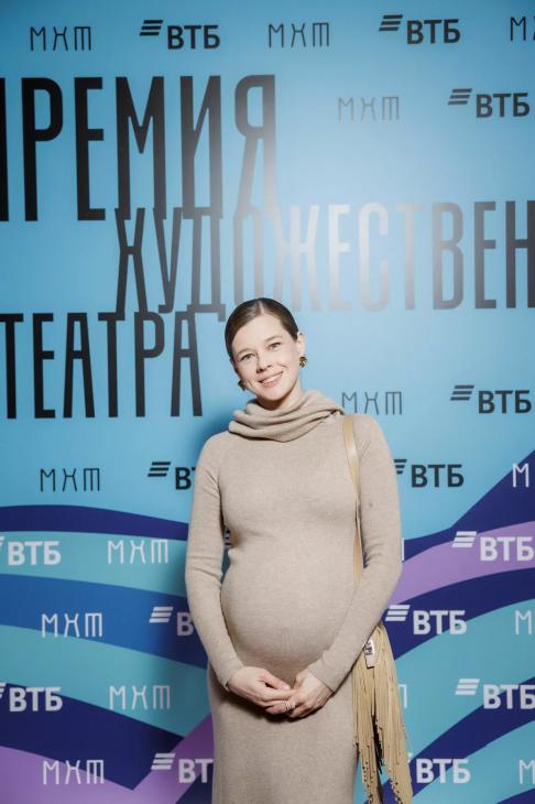 Хабенский, Сигалова, Ребенок, Петров и другие звезды на Премии Художественного театра