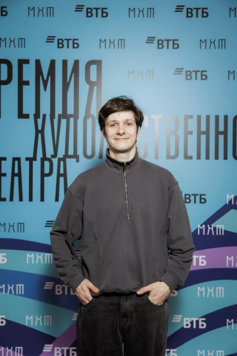 Хабенский, Сигалова, Ребенок, Петров и другие звезды на Премии Художественного театра