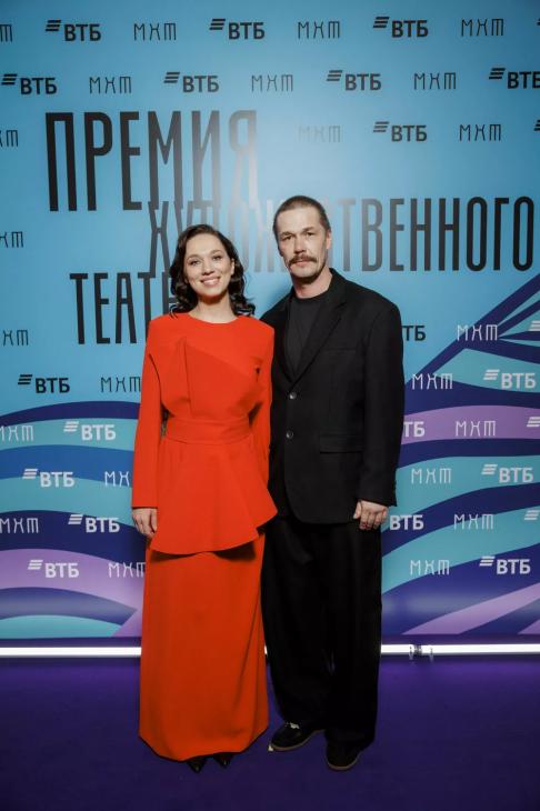 Хабенский, Сигалова, Ребенок, Петров и другие звезды на Премии Художественного театра
