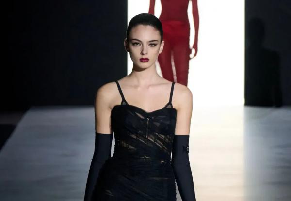 Dolce & Gabbana Fall/Winter 2023-2024, Pr&ecirc;t-&agrave;-Porter | Ready-to-Wear