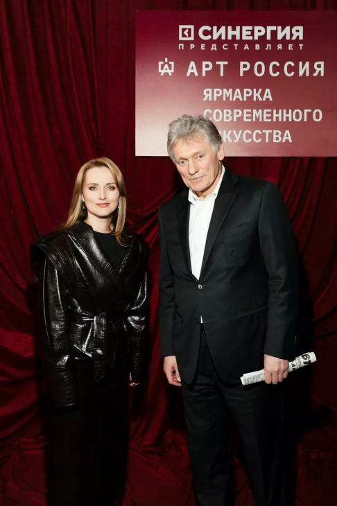 Филипп Киркоров, Аркадий Новиков и Евгений Писарев: первые гости ярмарки современного искусства "Арт Россия"
