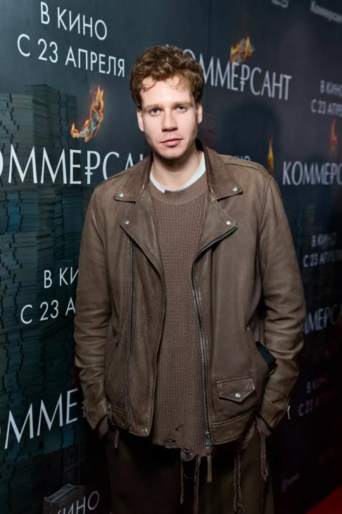 Петров, Бурунов, Ярмольник и другие звезды на премьере фильма "Коммерсант"