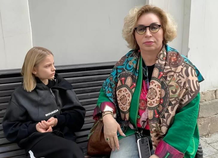 Мама Тимати объяснила, как родителям общаться с подростками Мама Тимати объяснила, как родителям общаться с подростками