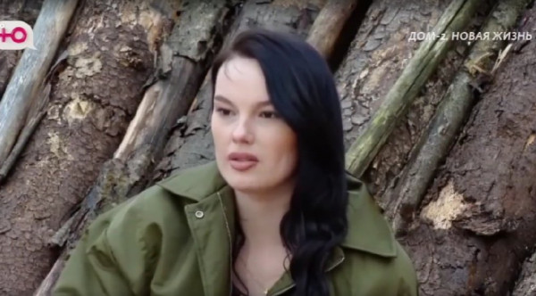 Карина Тетуева осталась без ногтей из-за Даши Обириной