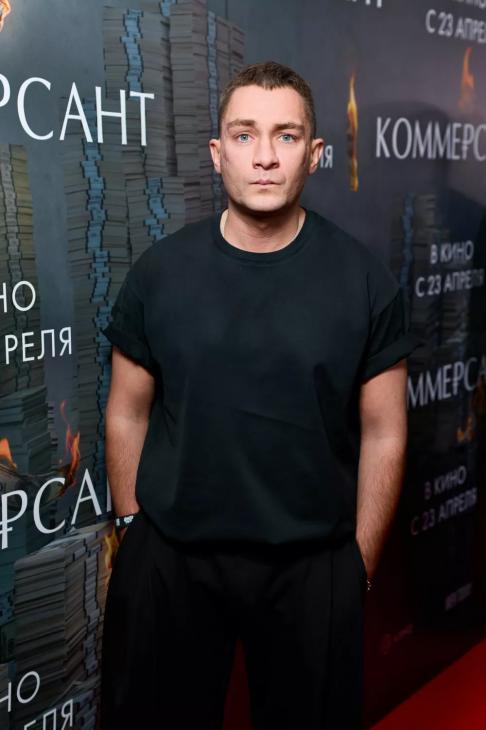Петров, Бурунов, Ярмольник и другие звезды на премьере фильма "Коммерсант"
