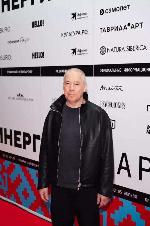 Филипп Киркоров, Аркадий Новиков и Евгений Писарев: первые гости ярмарки современного искусства "Арт Россия"