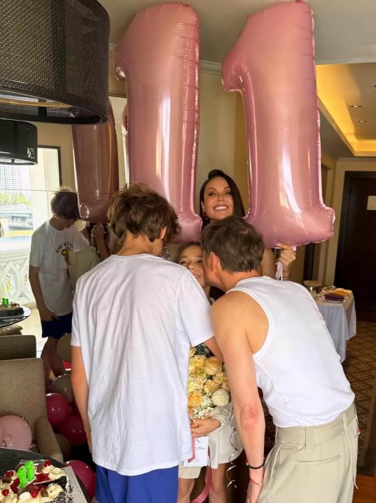 Павел Воля и Ляйсан Утяшева с размахом отмечают 11-летие дочки