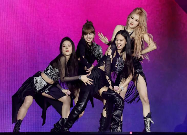 Участницы Blackpink впервые за долгое время воссоединились за кулисами Met Gala Участницы Blackpink впервые за долгое время воссоединились за кулисами Met Gala