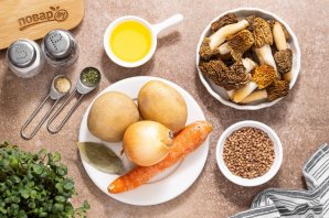 Суп со сморчками и картофелем