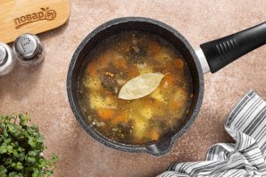 Суп со сморчками и картофелем