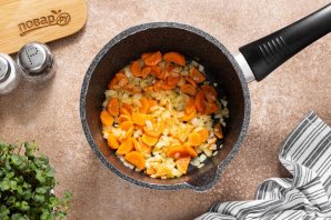 Суп со сморчками и картофелем