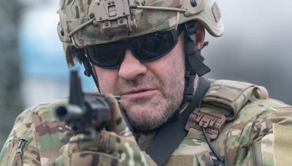 Михаил Пореченков снимается в военной драме "Враг" Михаил Пореченков снимается в военной драме "Враг"
