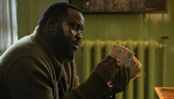 Харви Дент может стать черным в фильме Warner Bros. "Бэтмен 2" Харви Дент может стать черным в фильме Warner Bros. "Бэтмен 2"