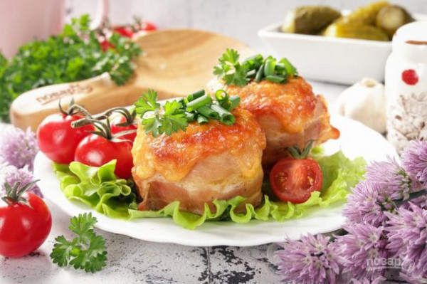 Картофель с беконом в духовке Картофель с беконом в духовке
