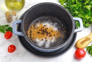 Маринованный молодой чеснок Маринованный молодой чеснок