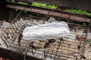 Скумбрия на решетке в фольге Скумбрия на решетке в фольге