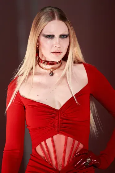 Versace Fall/Winter 2022-2023, Pr&ecirc;t-&agrave;-Porter | Ready-to-Wear