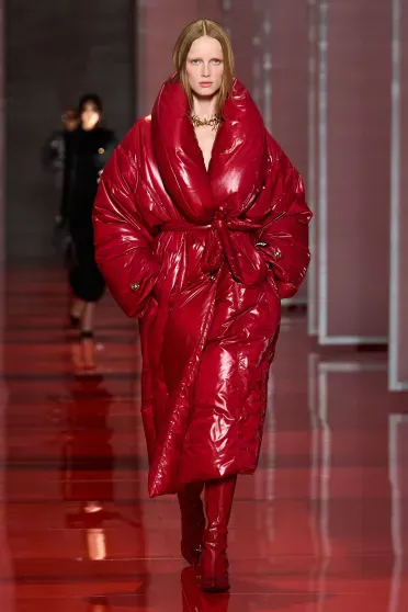 Versace Fall/Winter 2022-2023, Pr&ecirc;t-&agrave;-Porter | Ready-to-Wear