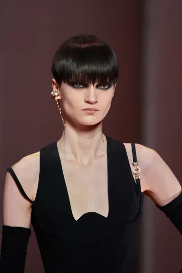 Versace Fall/Winter 2022-2023, Pr&ecirc;t-&agrave;-Porter | Ready-to-Wear