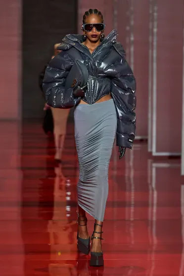Versace Fall/Winter 2022-2023, Pr&ecirc;t-&agrave;-Porter | Ready-to-Wear