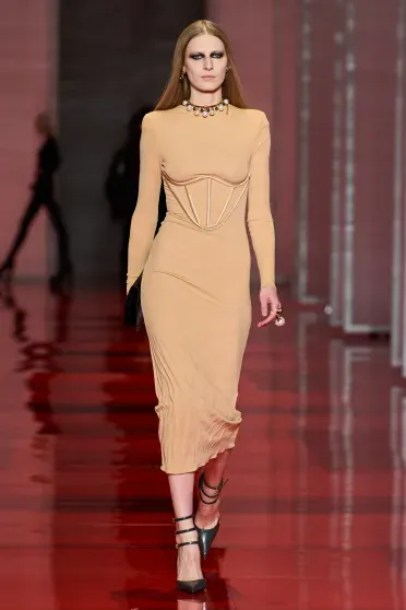 Versace Fall/Winter 2022-2023, Pr&ecirc;t-&agrave;-Porter | Ready-to-Wear