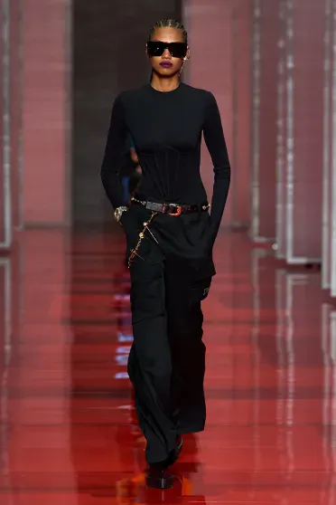 Versace Fall/Winter 2022-2023, Pr&ecirc;t-&agrave;-Porter | Ready-to-Wear