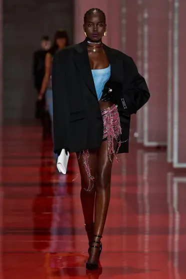 Versace Fall/Winter 2022-2023, Pr&ecirc;t-&agrave;-Porter | Ready-to-Wear