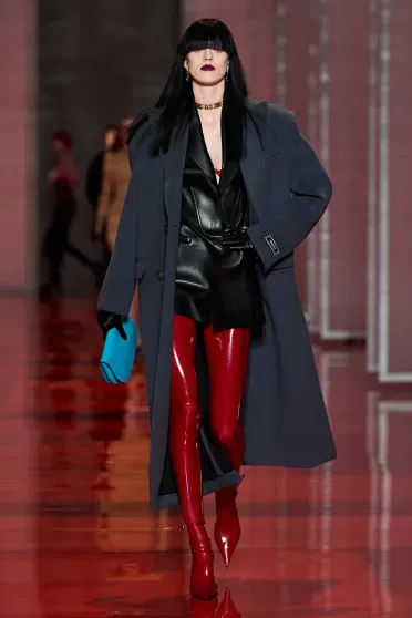 Versace Fall/Winter 2022-2023, Pr&ecirc;t-&agrave;-Porter | Ready-to-Wear
