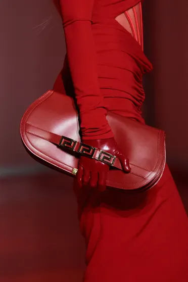 Versace Fall/Winter 2022-2023, Pr&ecirc;t-&agrave;-Porter | Ready-to-Wear