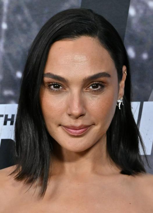 Галь Гадот на премьере «Бегущей» Галь Гадот на премьере «Бегущей»