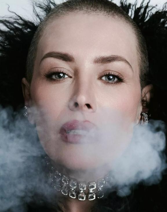 Екатерина Волкова предстала в дерзкой фотосессии после радикальной смены имиджа Екатерина Волкова предстала в дерзкой фотосессии после радикальной смены имиджа