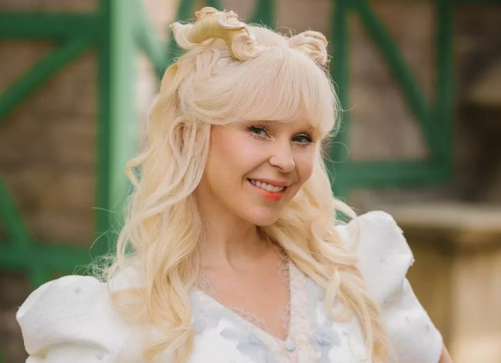 Пелагея рассказала HELLO! о том, как съёмки в кино укрепили её веру в любовь Пелагея рассказала HELLO! о том, как съёмки в кино укрепили её веру в любовь