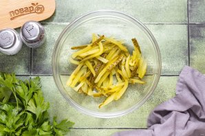 Салат из свеклы и фасоли