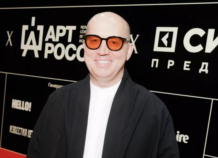 Сергей Бурунов в интервью HELLO!: &laquo;Я плачу часто — мужчины обязаны плакать&raquo;