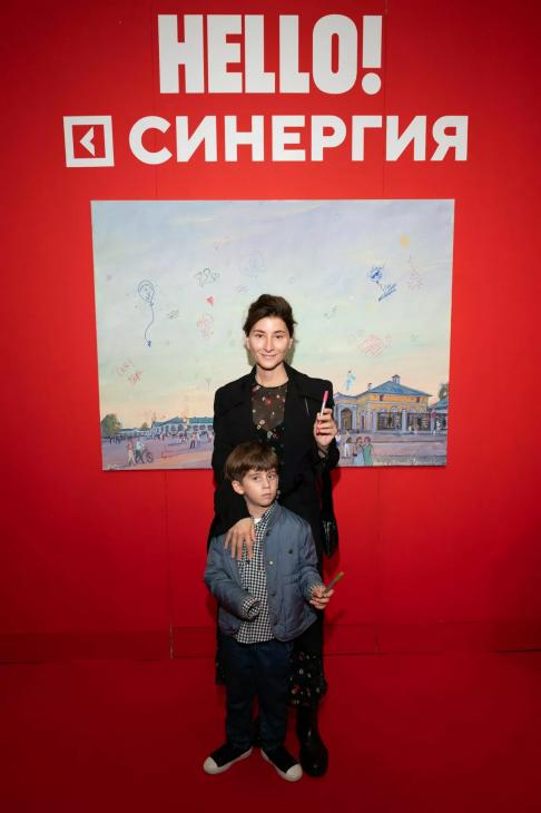 Сергей Бурунов, Татьяна Куртукова и другие звёзды на открытии II осенней ярмарки «Арт Россия» Сергей Бурунов, Татьяна Куртукова и другие звёзды на открытии II осенней ярмарки «Арт Россия»