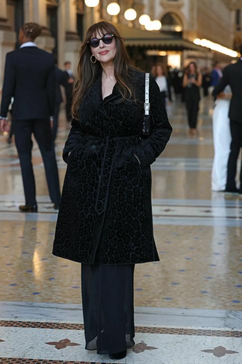 Дженнифер Лопес, Донаталла Версаче, Дакота Джонсон: гости шоу Vogue World: Milano Дженнифер Лопес, Донаталла Версаче, Дакота Джонсон: гости шоу Vogue World: Milano