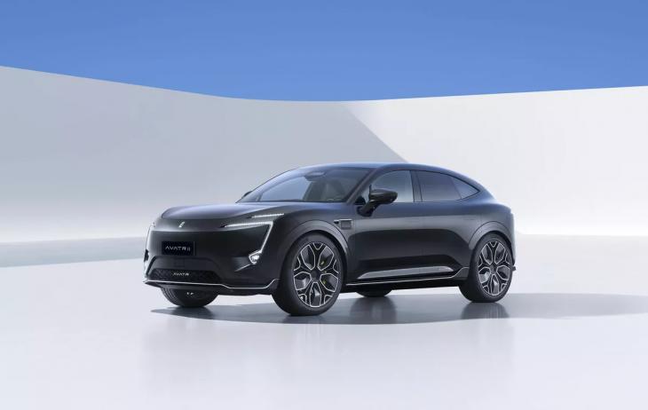 Обновлённые Avatr и Hongqi, пятиместный Tenet, первый Tenet Plus, футуристичный Jeland и фестиваль New Star Weekend &mdash; главные события в мире авто