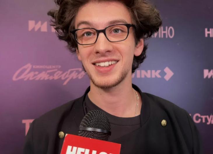Марк Эйдельштейн рассказал HELLO! о своих снах: «Я был на необитаемом острове» Марк Эйдельштейн рассказал HELLO! о своих снах: «Я был на необитаемом острове»