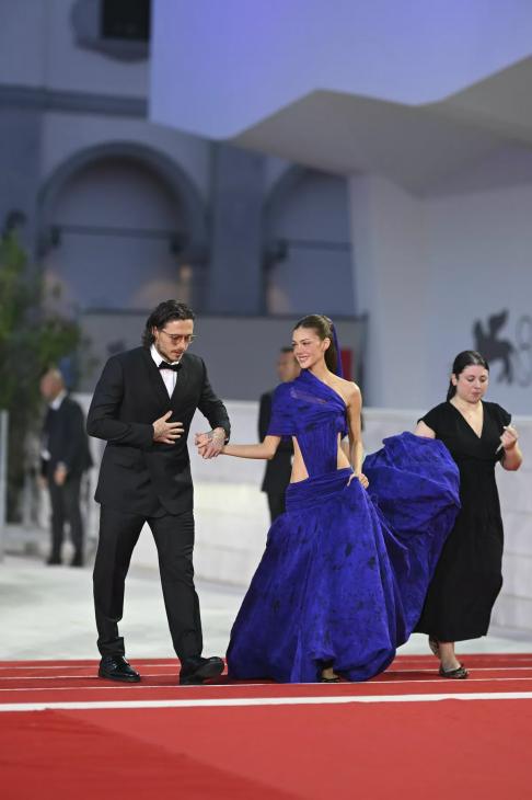 Бруклин Бекхэм и Никола Пельтц на Kinéo Awards 2026 Бруклин Бекхэм и Никола Пельтц на Kinéo Awards 2026