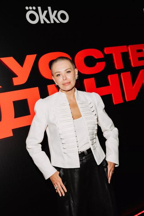 «После пятидесяти худеть очень сложно»: Екатерина Волкова в эксклюзивном интервью HELLO! о себе и дочерях «После пятидесяти худеть очень сложно»: Екатерина Волкова в эксклюзивном интервью HELLO! о себе и дочерях