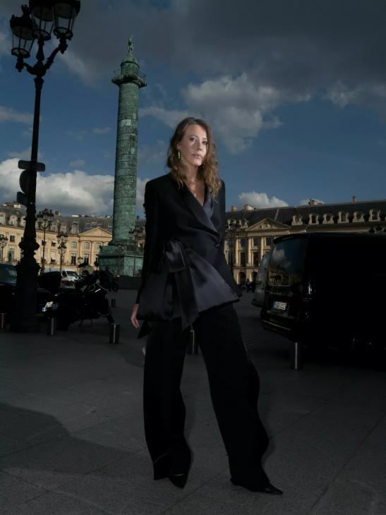 «Простой, да не простой»: Ксения Собчак в total-black на ужине Dior в Париже «Простой, да не простой»: Ксения Собчак в total-black на ужине Dior в Париже
