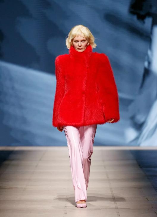 От кампейна с Пэрис Хилтон до показа с Еленой Кулецкой: дайджест fashion-новостей