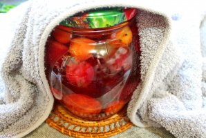 Компот из ранеток и слив
